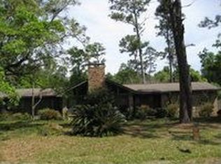 19121 Helton Ln, Foley, AL 36535