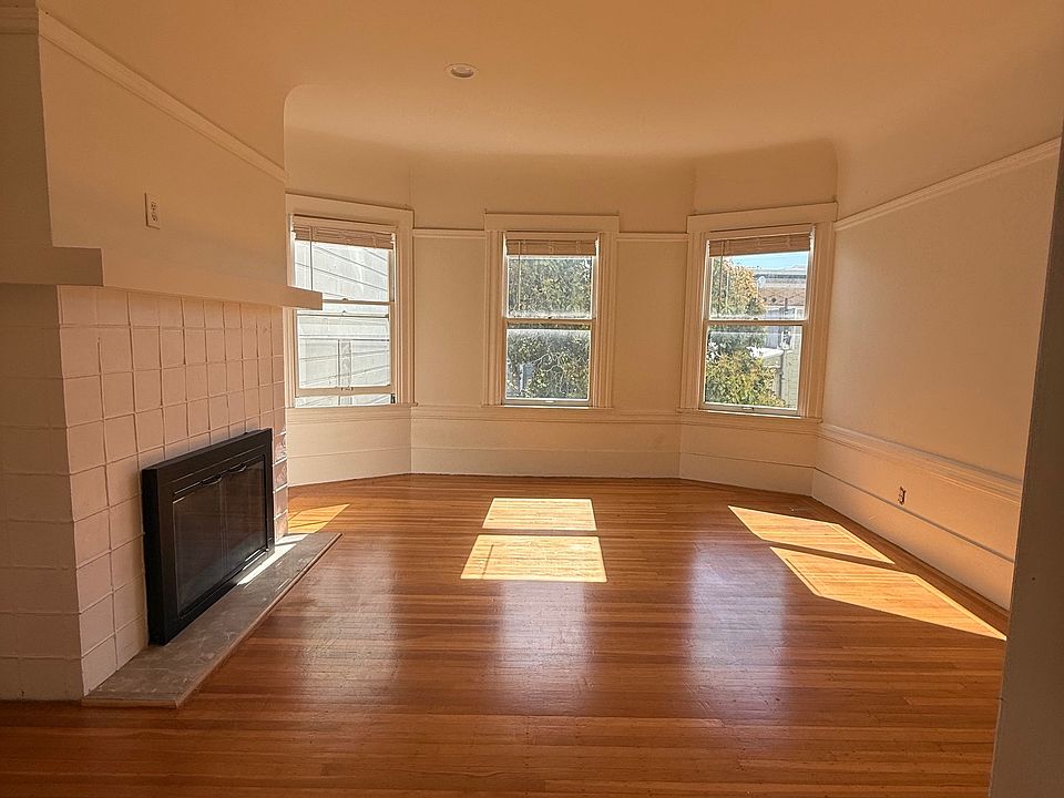 1st image of 1429 Hyde St APT 2