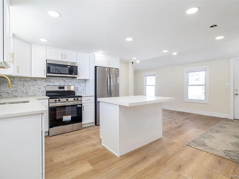 237 Porterfield Pl — Photo 9