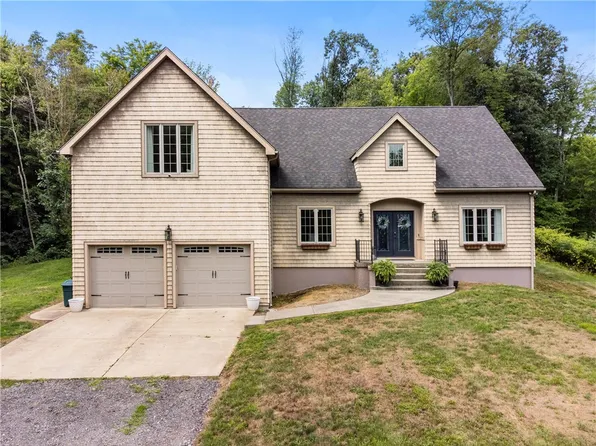515 Grange Rd, Beaver, PA 15009