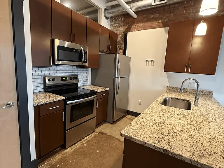 Fording Flats - All Utilities Included — Photo 24