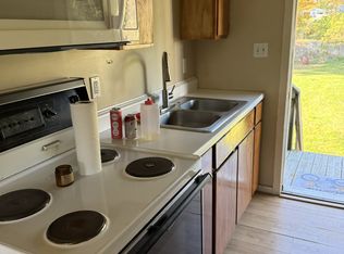 413 Jackson St #2, Thompson, PA 18465