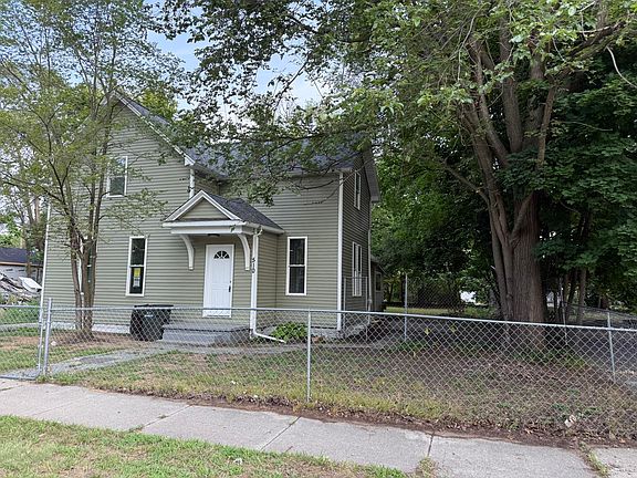 4th image of 510 Ada Ave