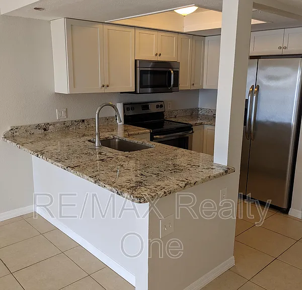 389 NW 14th Pl #1 — Photo 13