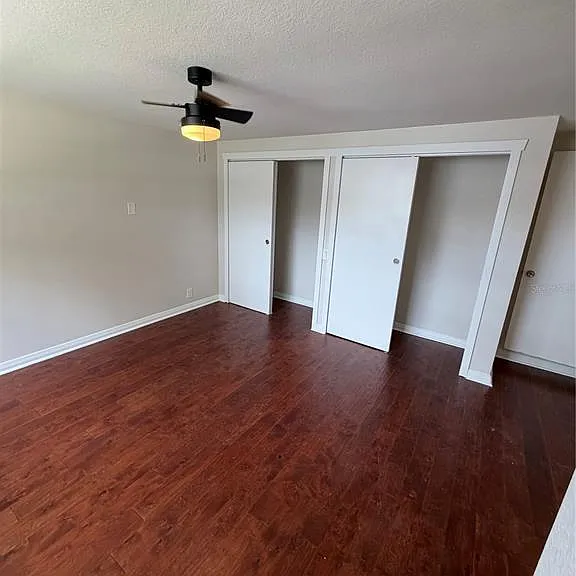 919 W Plymouth St — Photo 14