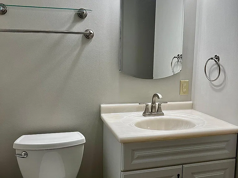 236 Benedick Rd — Photo 11
