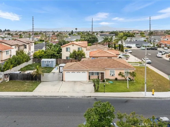 14792 Riata St, Midway City, CA 92655