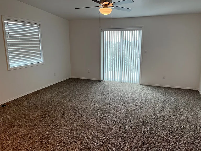 1321 W Polo Ridge Dr — Photo 11