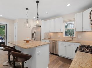 496 Ashmont St #1, Dorchester, MA 02122
