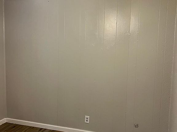 5th image of 2708 Avenue V APT A
