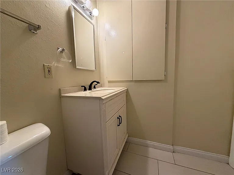 4734 Roberta St #4 — Photo 19