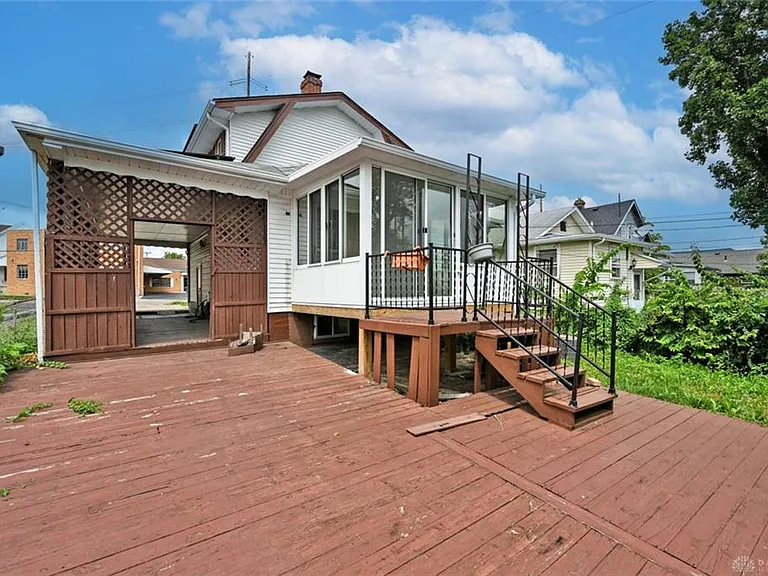 2368 Fauver Ave — Photo 38