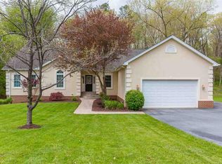 1809 Cumberland Dr, Rockingham, VA 22801