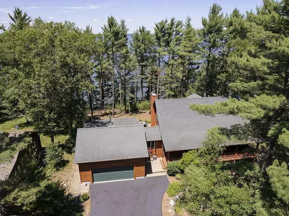 1810 BADGER Court, Arkdale, WI 54613