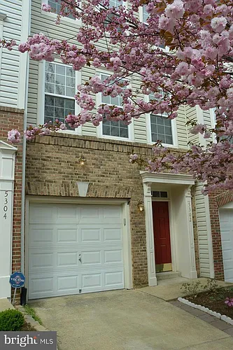 5302 Chieftain Cir Photo 1