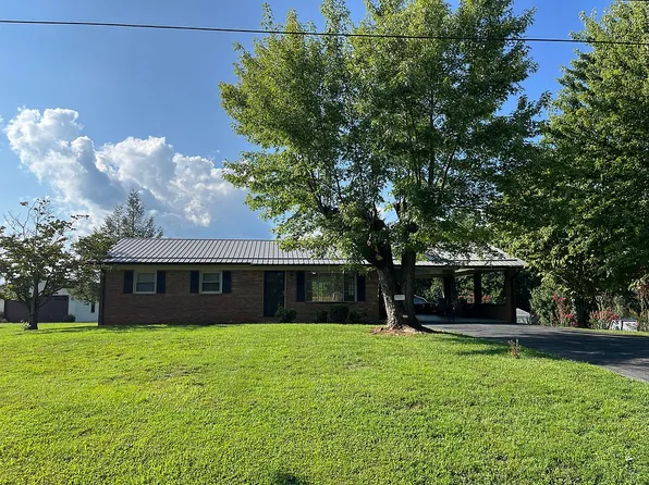 414 Brown Berry Rd, North Wilkesboro, NC 28659