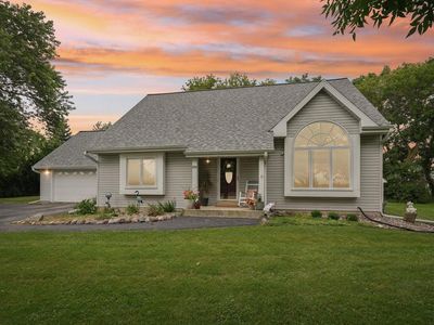 4330 South Calhoun ROAD, New Berlin, WI, 53151