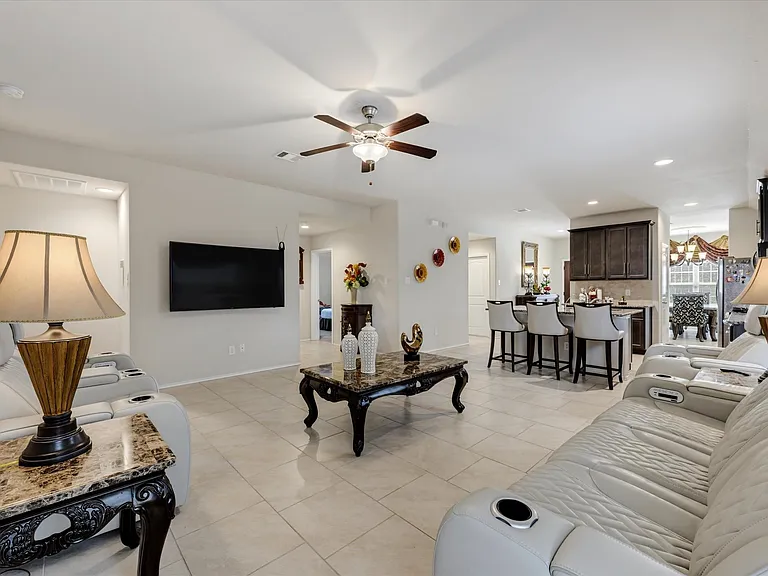 4515 Terrazza Verde Dr — Photo 9