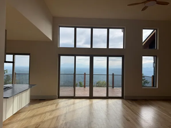 246 Half Moon Mile, Lake Lure, NC 28746