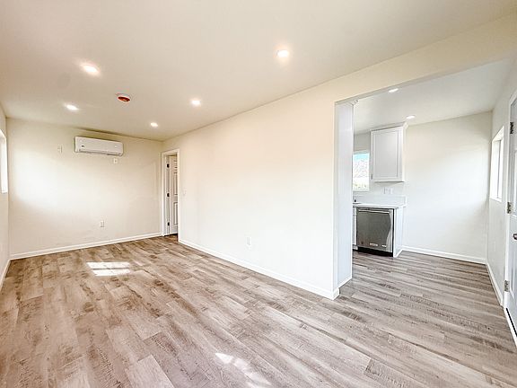 2nd image of 7621 Machrea St