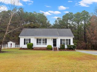 203 Clearwater Dr, Smithfield, NC 27577