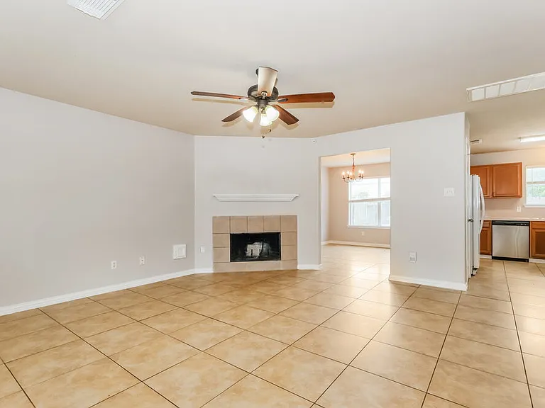 5219 Caymus Dr — Photo 4
