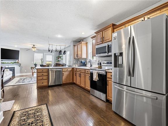 3rd image of 15497 NW 123rd St