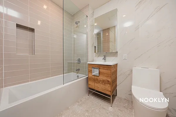 Rented by Nooklyn NYC LLC | media 122