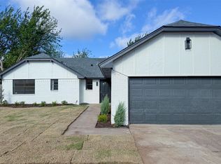 8813 Rambling Rd, Oklahoma City, OK 73132