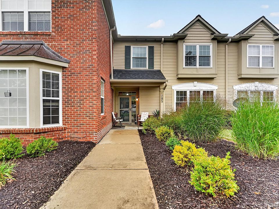 1st image of 4285 Hampton Ridge Blvd