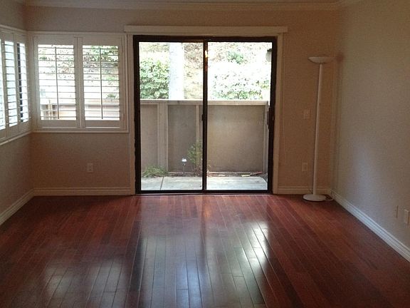 2nd image of 22741 Lakeway Dr Unit 361