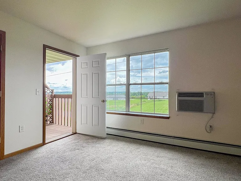 625 E Chesak Ave — Photo 19