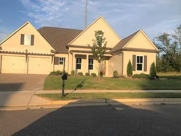 1302 Belfair Dr, Collierville, TN 38017