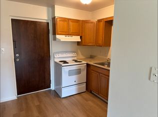 33 William Penn Dr #11, Camp Hill, PA 17011