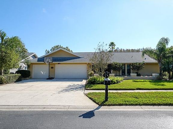 2nd image of 3932 Belmoor Dr