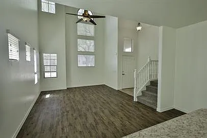 131 E Camino Del Abeto Ave — Photo 11