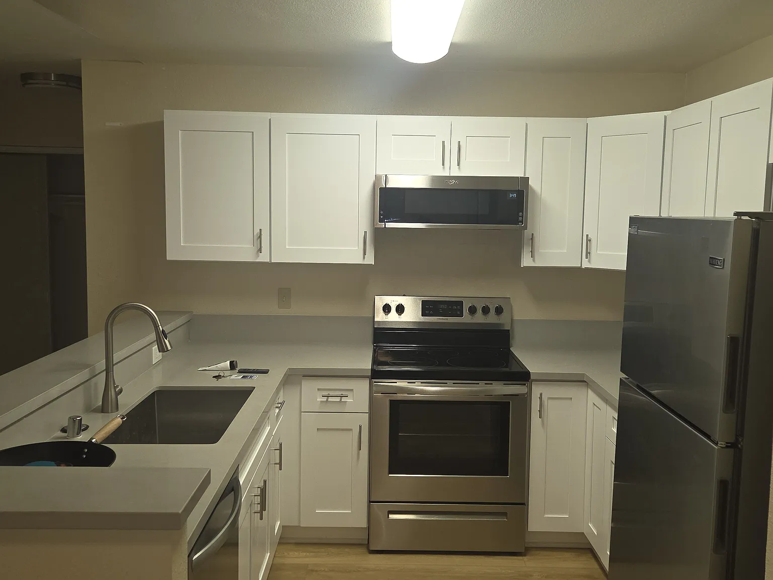 1 bed, 667 sqft, $2,200 — Photo 1