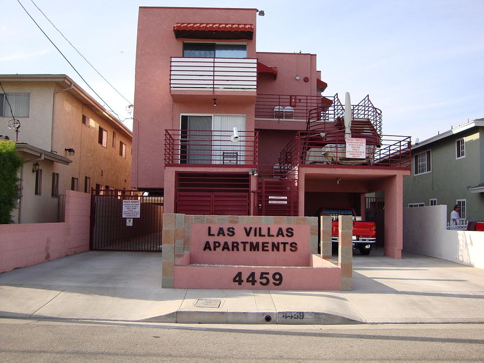 Las Villas Apartments