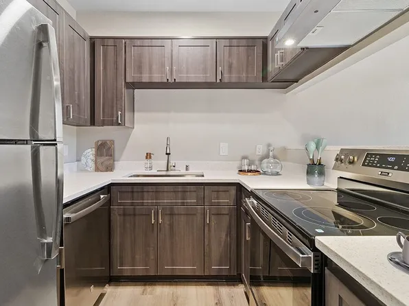 Marquessa Villas Apartments and Townhomes