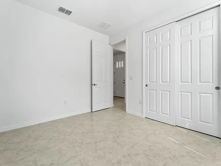 7552 SW 56th Pl — Photo 12
