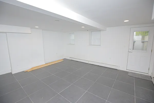Rented by JB Mac Real Estate Inc. | media 33