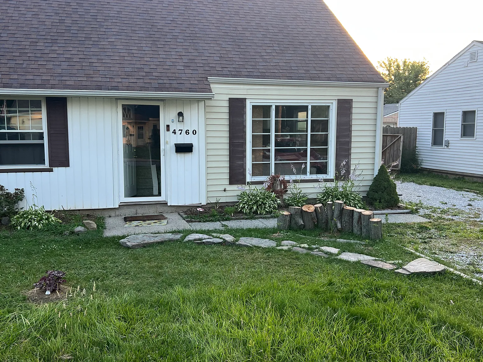 3 bed, 936 sqft, $1,500 — Photo 2