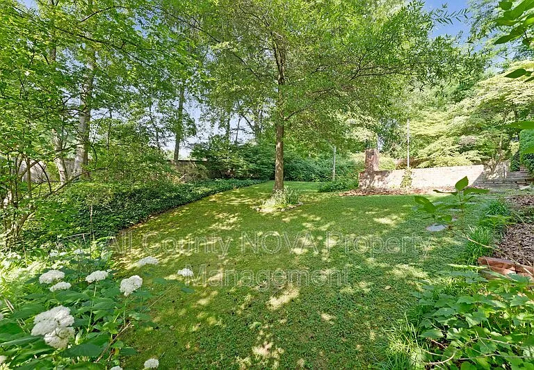 3160 Ravenwood Dr — Photo 35