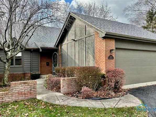 28 Abbey Rd, Perrysburg, OH 43551