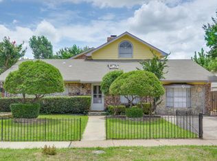 1518 Kingston Dr, Lewisville, TX 75067