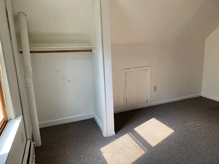 1120 Pine St — Photo 9