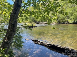 346 River Club Dr, Cullowhee, NC 28723