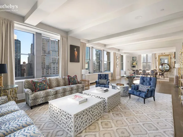 212 Fifth Avenue image 1 of 25