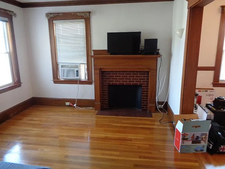 Templeton Pkwy — Photo 2
