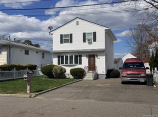 506 48th Street, Lindenhurst, NY